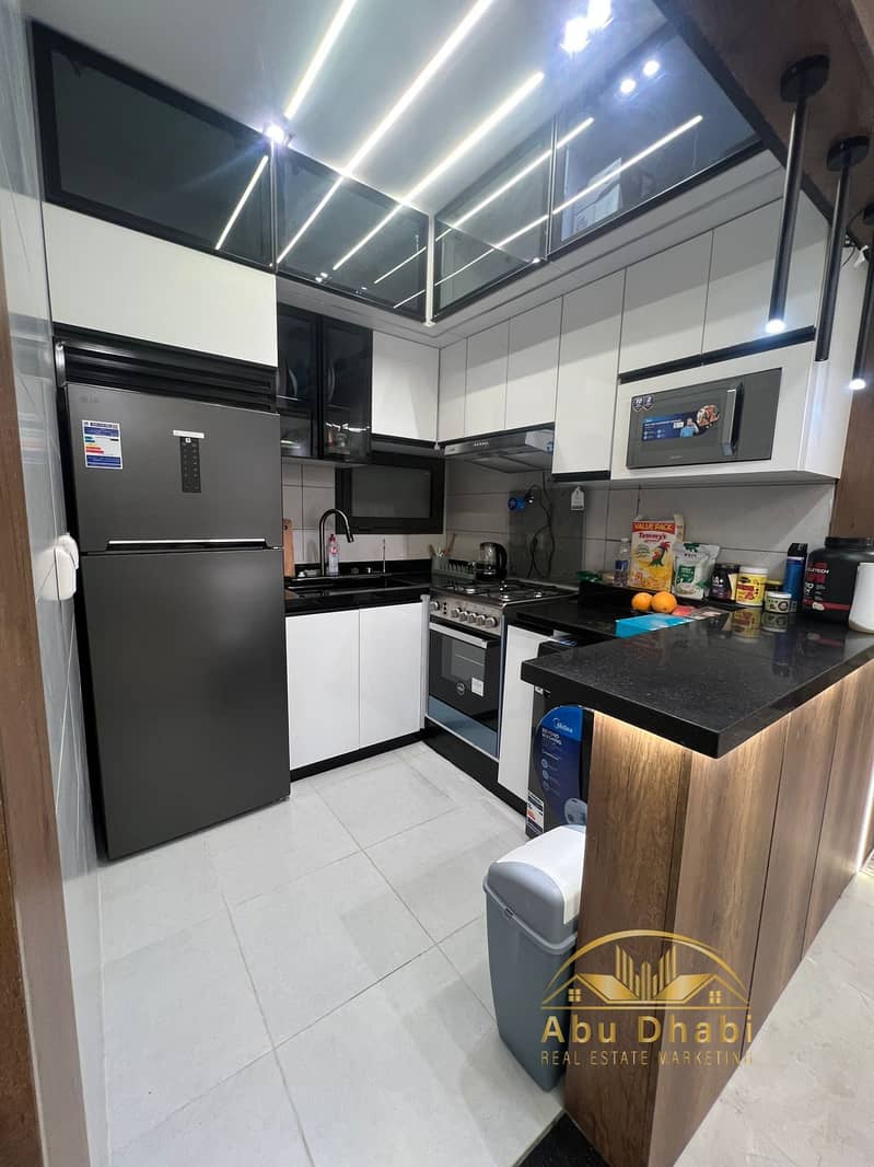 8 7ab17005-1016-4b54-af57-42babe6b8bb9. jpg