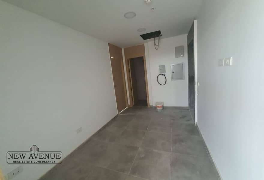 5 e8bb0a29-63a8-4533-86c5-69205e144a75. jpg