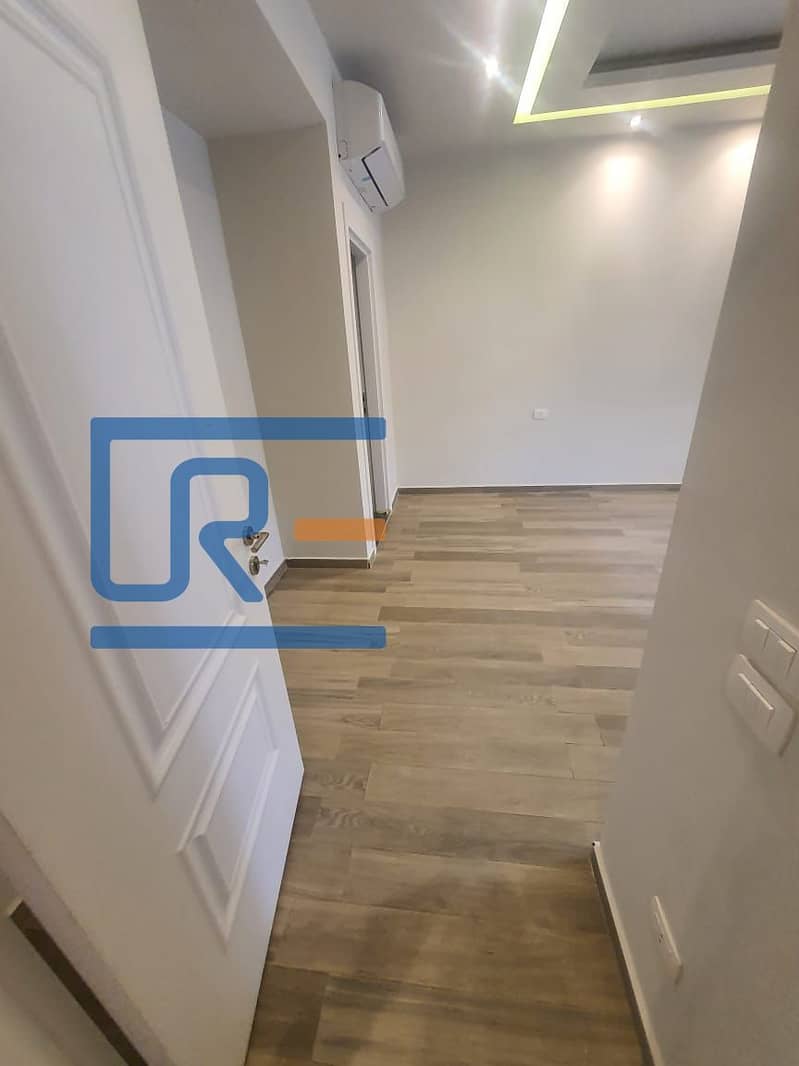 4 WhatsApp Image 2026-01-28 at 10.35. 50 PM (1). jpeg