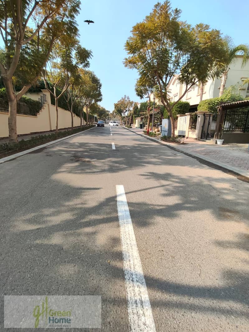 10 2d78365e-6568-4510-b671-0d847770e72f. jpg