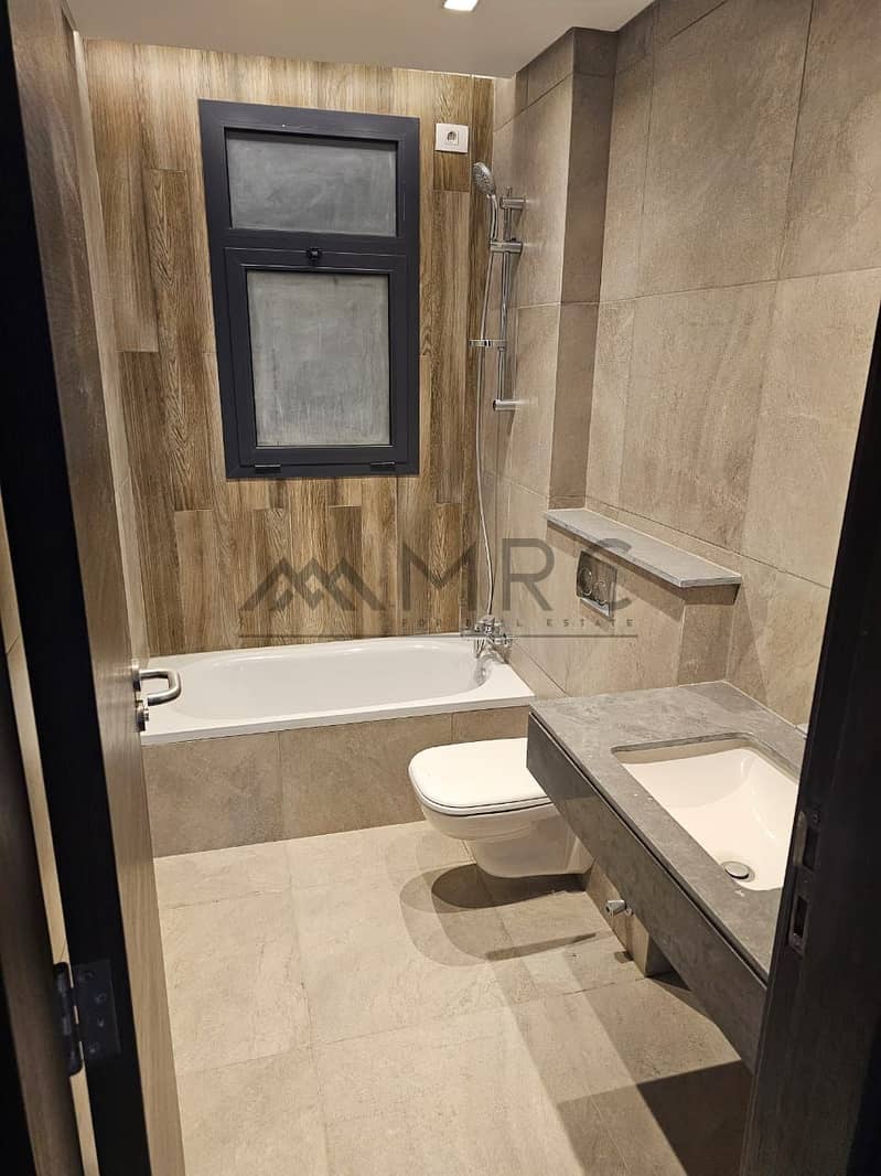 2 WhatsApp Image 2026-02-01 at 10.48. 29 AM (2). jpeg