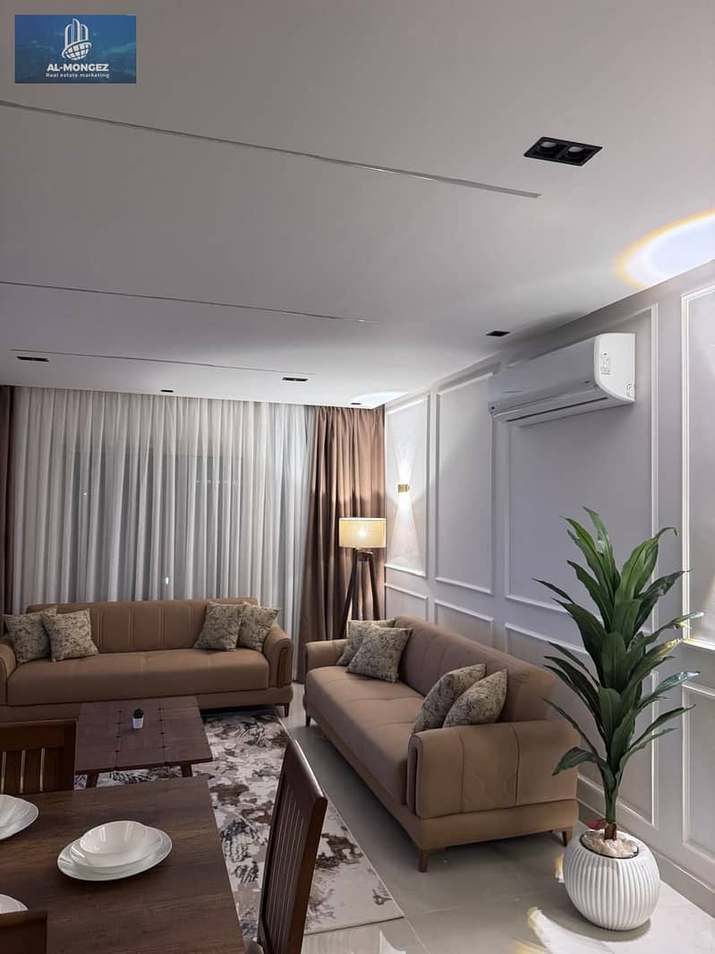 11 c1fe07b5-85b2-4a98-915a-19681720f385. jpg