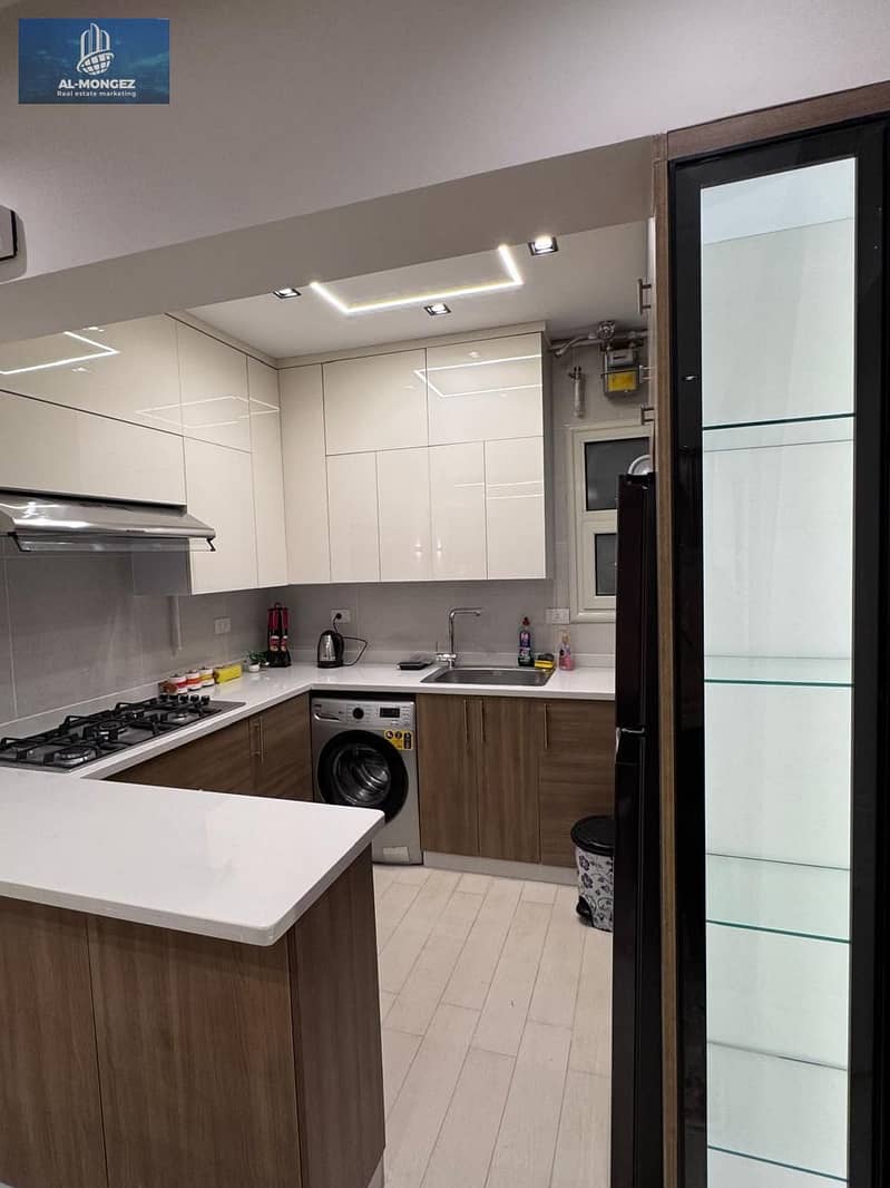 21 0e7f51e2-a53c-4561-b62f-d602059678d0. jpg