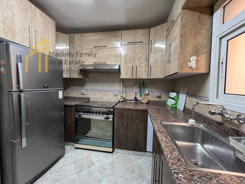 9 bfe88a69-c659-44ad-9ea2-cafe1f1d1750. jpg