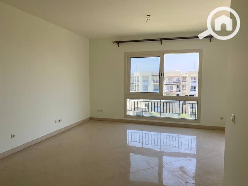 4 002ba8f9-a832-43d5-a15c-b2e6be3d4203. jpg