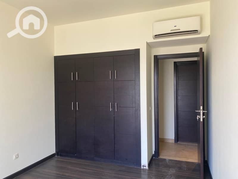 5 2aa01902-f331-4221-9de0-ee354e7d6152. jpg