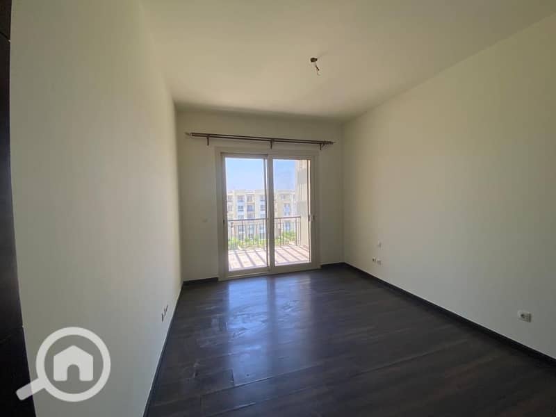 6 98a6c4ef-c1f9-4ff8-8581-f59da517ef73. jpg