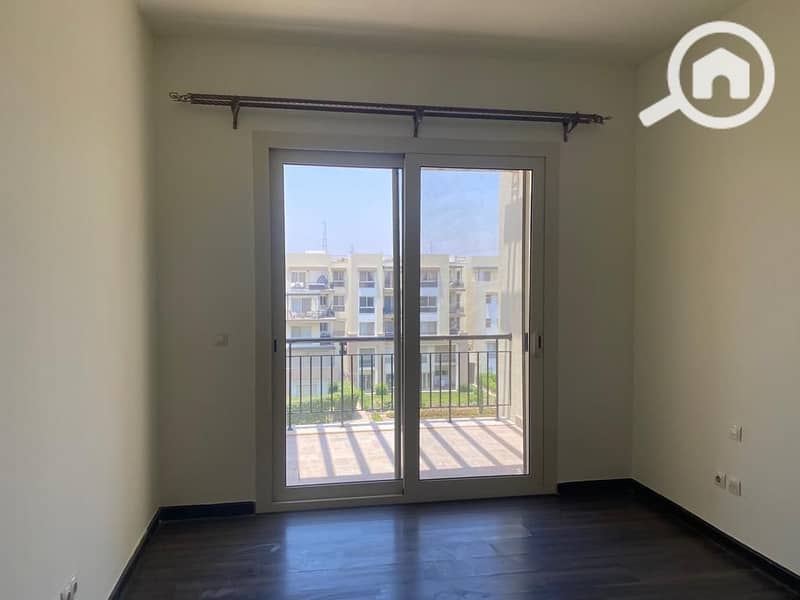 9 bac107b3-f044-4c81-8bfc-e5a4b0bba649. jpg