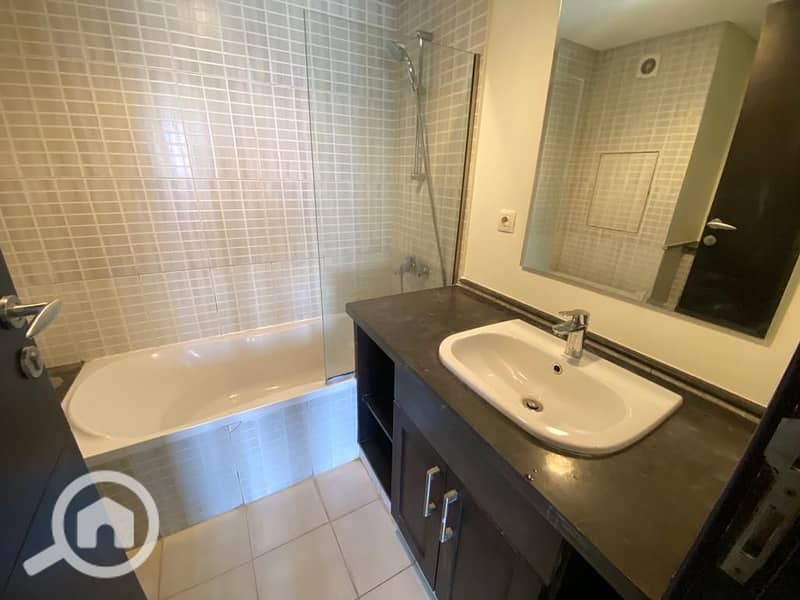 11 c4c9759a-ff99-4a84-b2f6-f4cbef5dc654. jpg