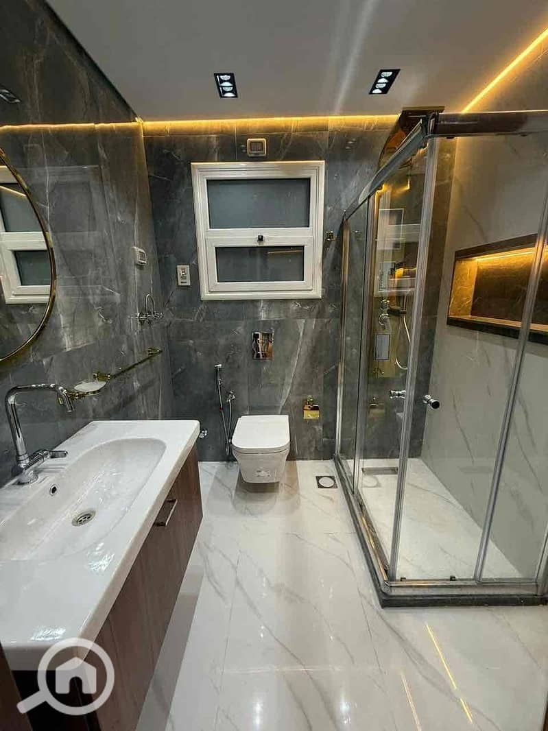 5 469036a2-13e9-4290-8443-5335cbf6dbda. jpg