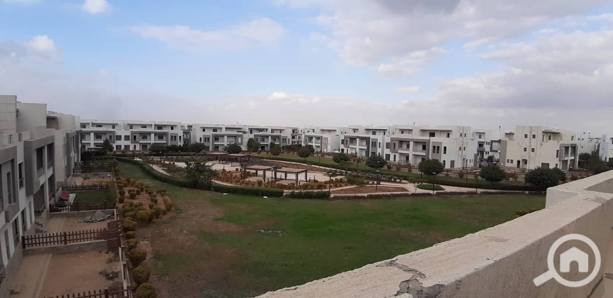 f09879f8-1cc4-4cf9-b76e-db269e77e226. jpg f09879f8-1cc4-4cf9-b76e-db269e77e226. jpg