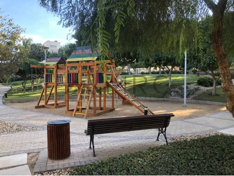 7 ced4cfdd-fa7e-4192-8d59-5a8ec5280224. jpeg