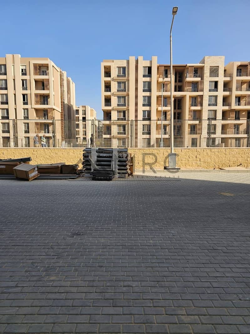 7 0810221e-5fe9-44c3-84b1-abd66cb992e1. jpeg