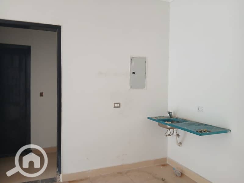 4 WhatsApp Image 2025-12-14 at 13.01. 00_9845b260. jpg