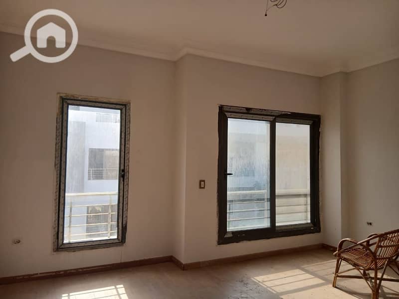 8 WhatsApp Image 2025-12-14 at 13.01. 02_f3048227. jpg