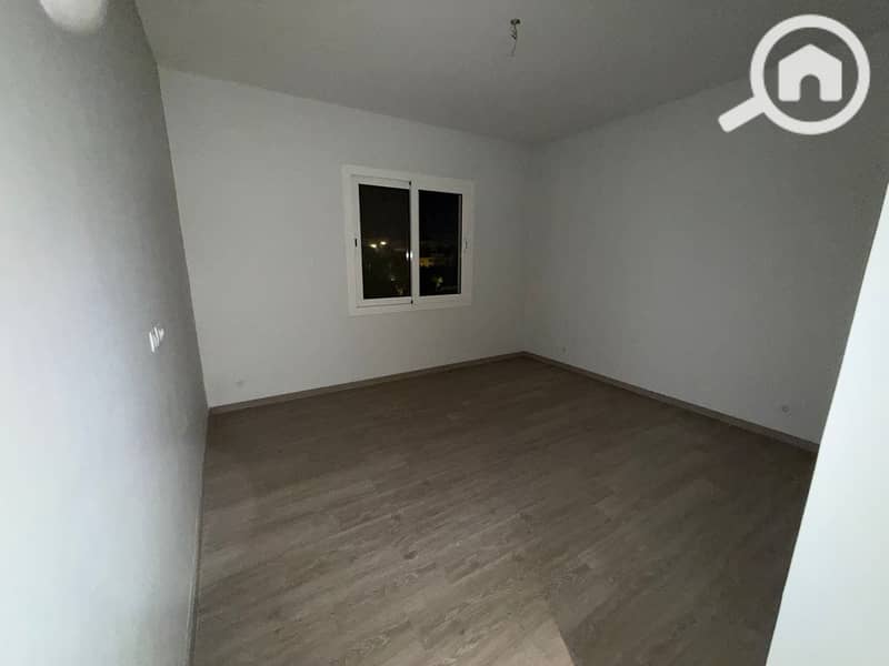 4 WhatsApp Image 2026-02-01 at 15.58. 41. jpeg