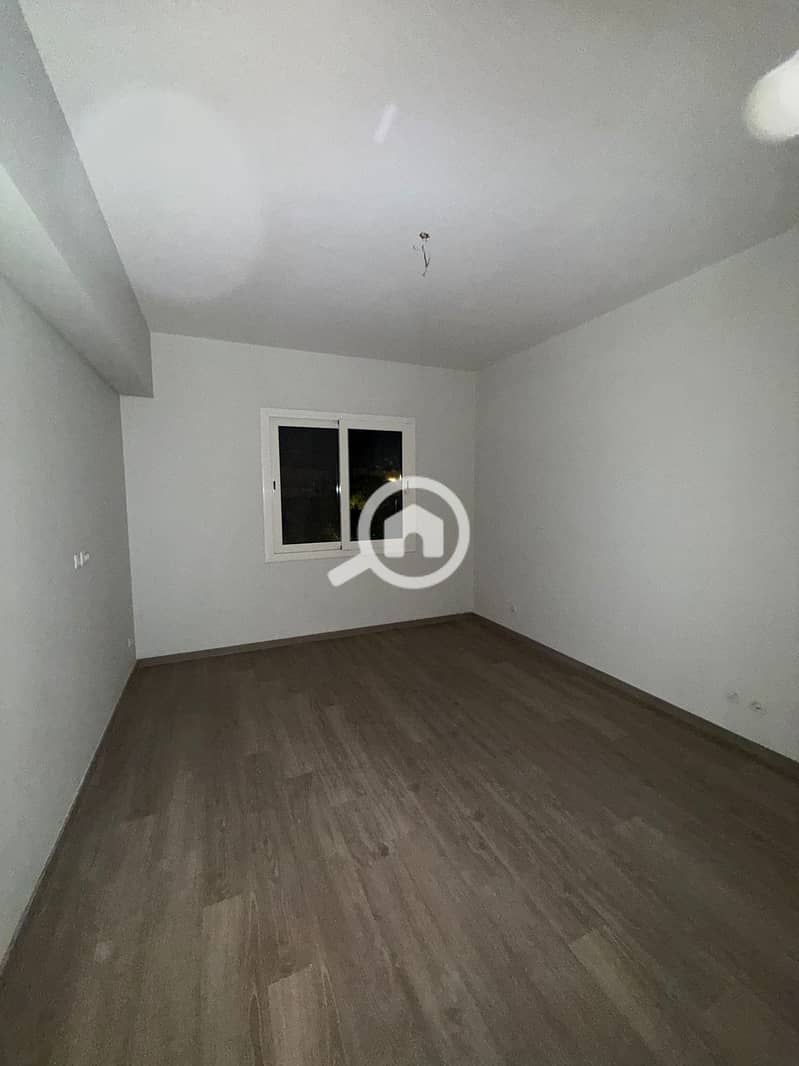 8 WhatsApp Image 2026-02-01 at 15.58. 43. jpeg