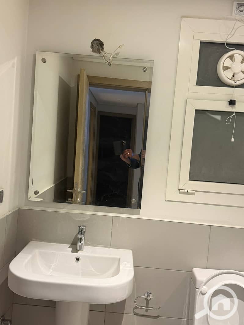 12 WhatsApp Image 2026-02-01 at 15.58. 37 (1). jpeg