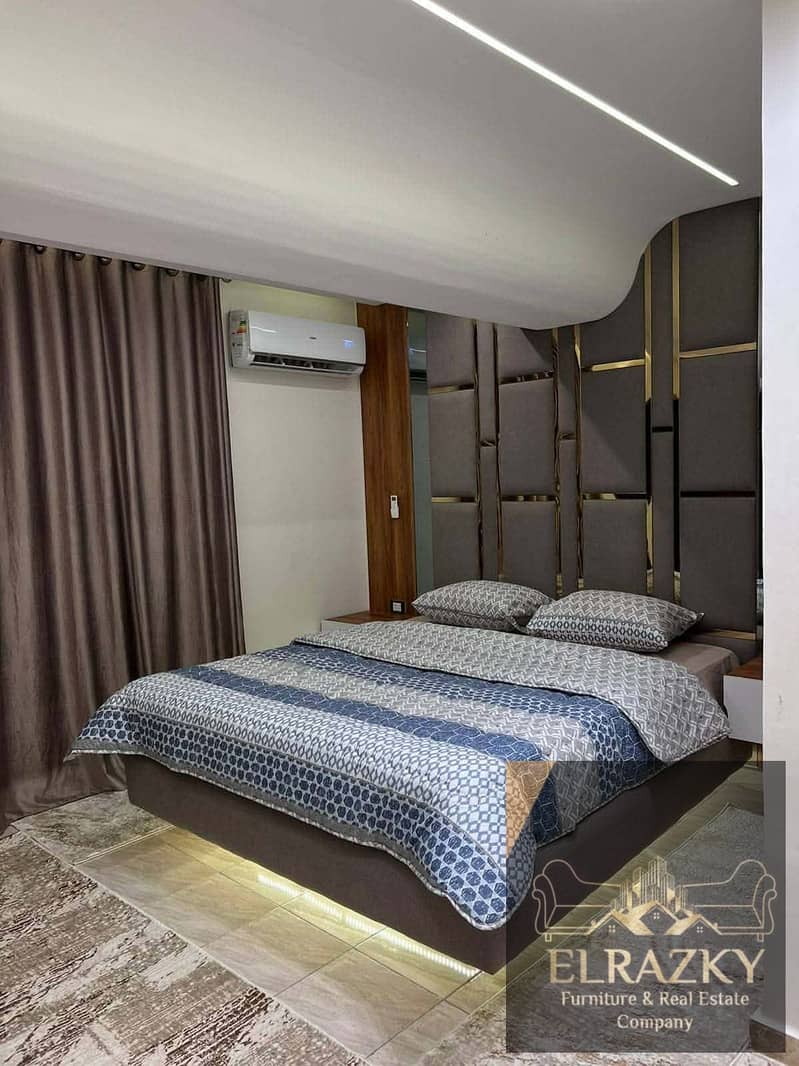 7 989209c4-9ace-4590-8d67-8f5334076198. jpg