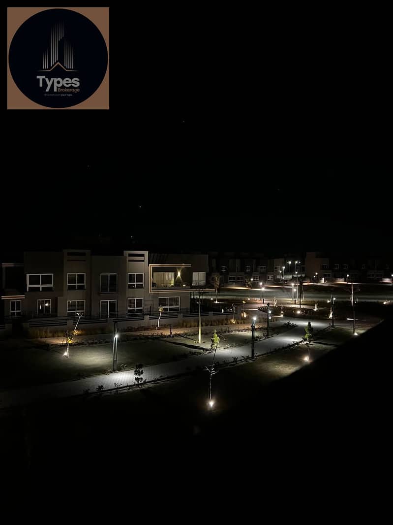 7 8b1c1335-3b8f-4670-919b-35c98390afc9. jpg