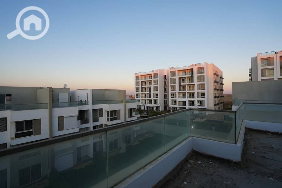 7 32a118b3-e8a8-4b0d-aaea-46167d70efcb. jpg