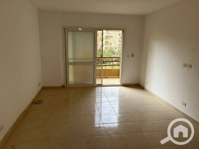 2 5b51a0c2-b8f5-46be-b9cf-59de4e9635ff. jpg