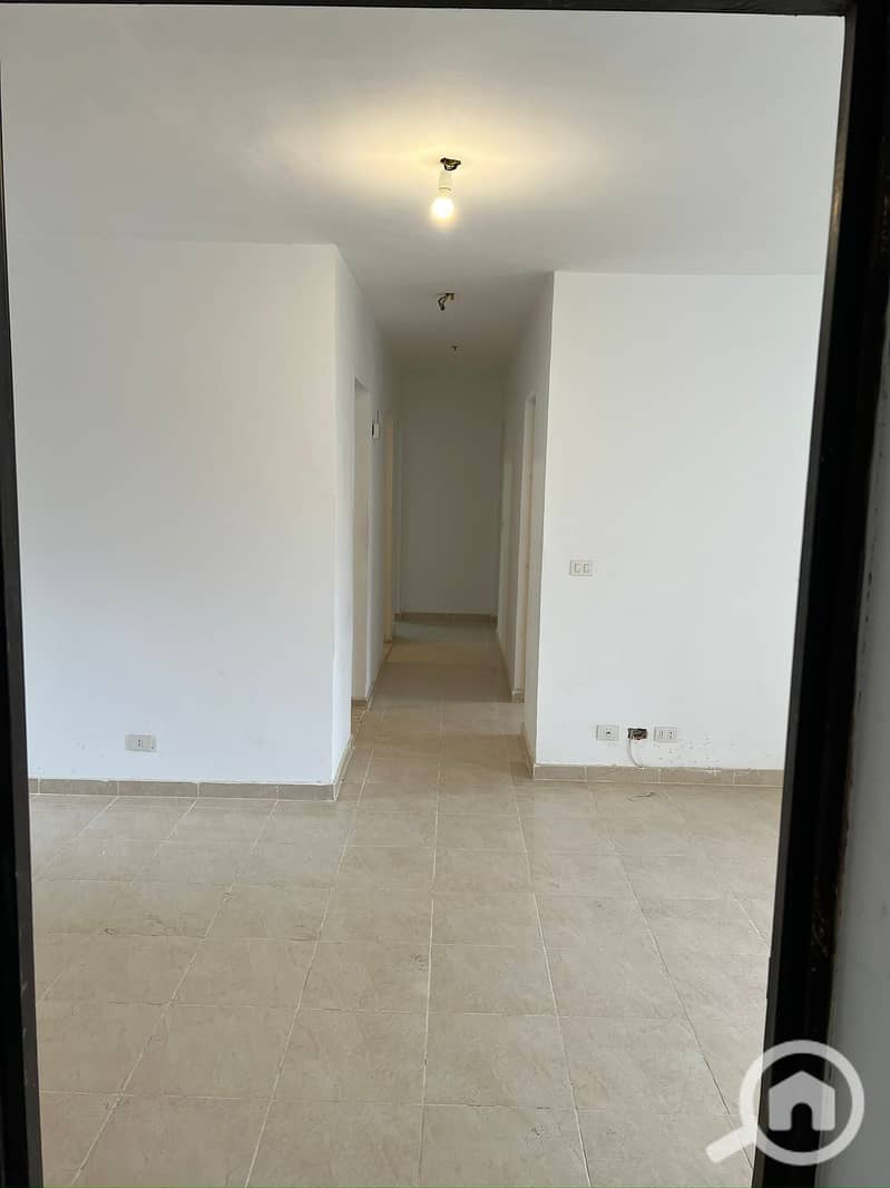 7 fe31822a-c466-4acc-ba88-f9578f3f14cd. jpg