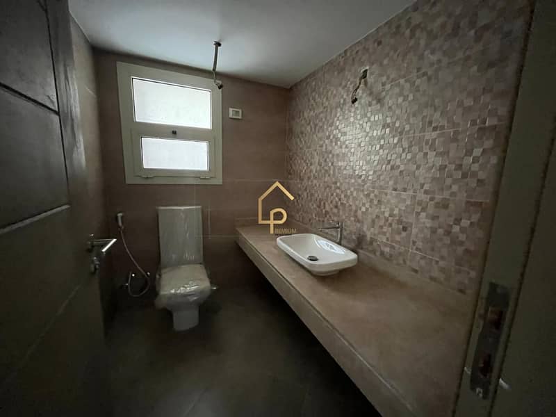 5 WhatsApp Image 2026-02-01 at 12.04. 22 PM (1). jpeg