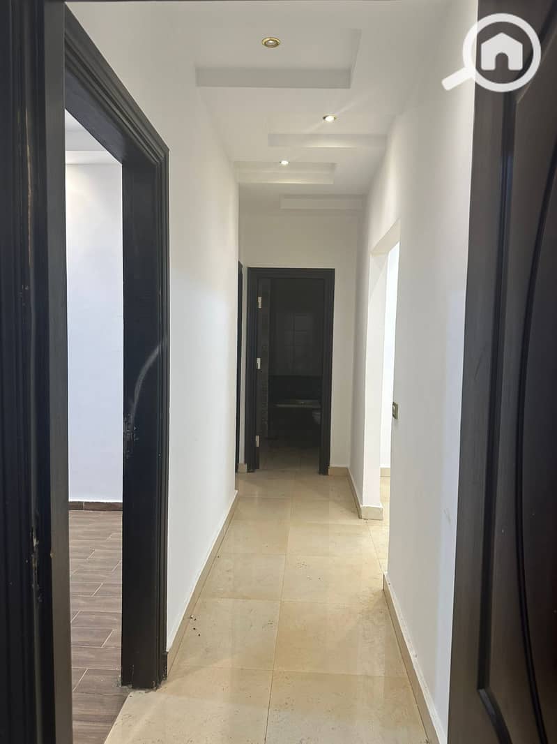 7 4c4685f3-a585-415b-90ed-8f4dd520d0ef. jpeg