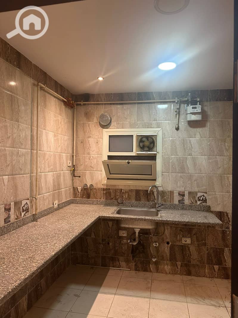 8 8c17a8fa-afdc-4398-8bad-eefc52455673. jpeg