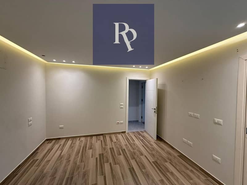 4 WhatsApp Image 2025-08-23 at 1.55. 10 AM (4). jpeg