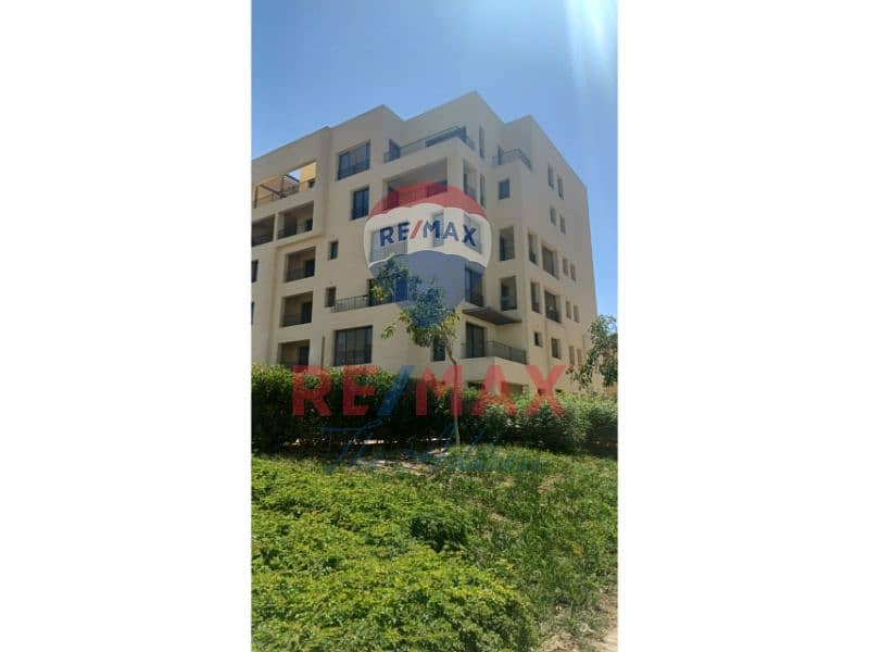 3 3e50c9d6-a602-49a7-9b1c-9581928d36a1. jpg