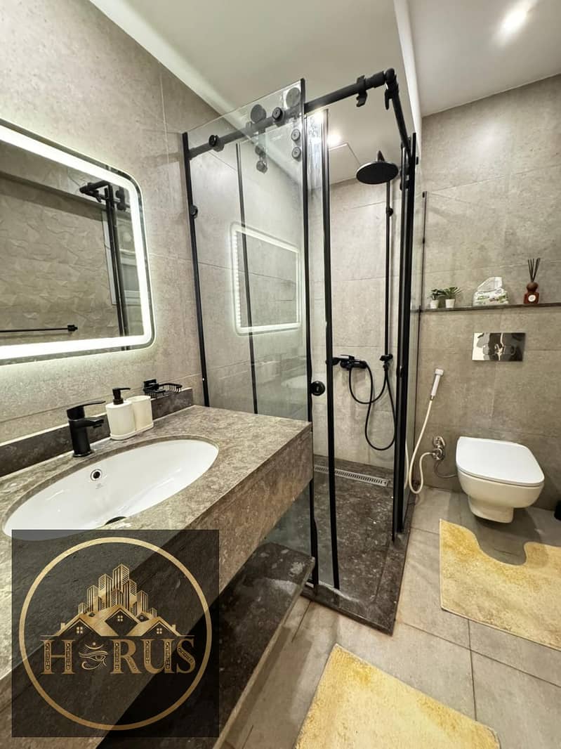 10 57d58d93-a136-44bf-b96b-f0bfd115e9f7. jpg