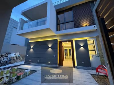 تاون هاوس 4 غرف نوم للبيع في الشيخ زايد، الجيزة - 8e035d6d-8012-4da5-b6eb-6365ef333363. jpg