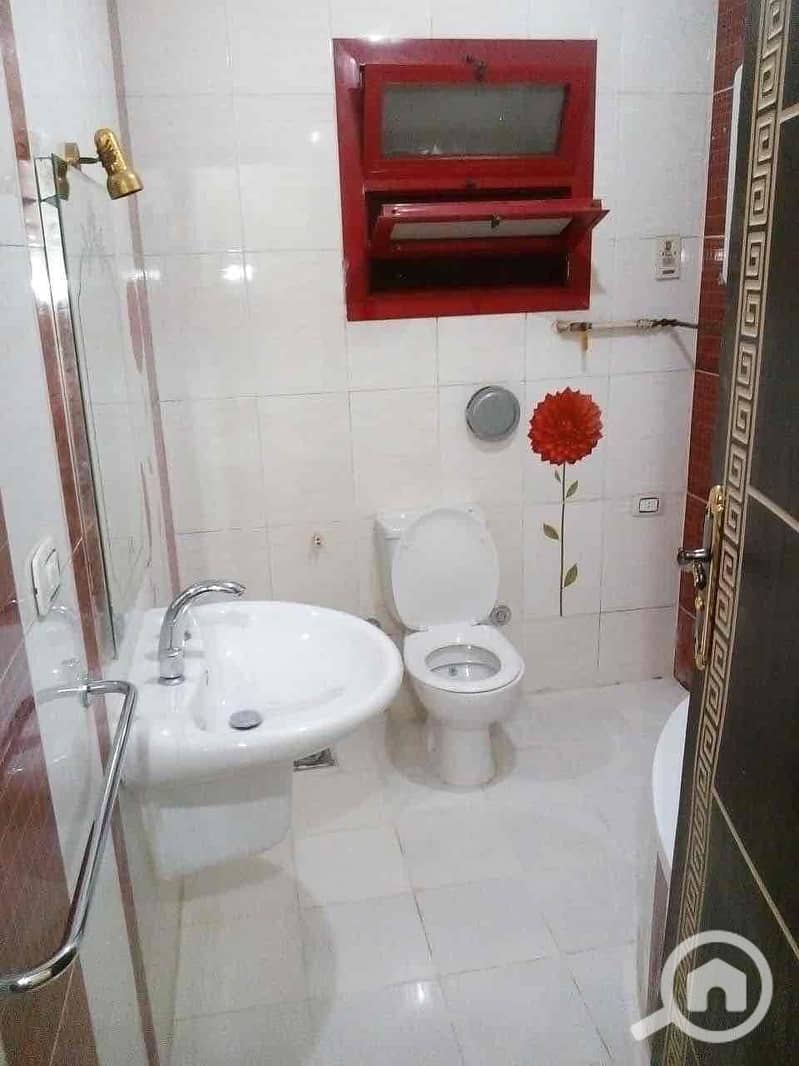 8 cb39c37c-3bc8-4c0e-ab5f-b1529897920b. jpg