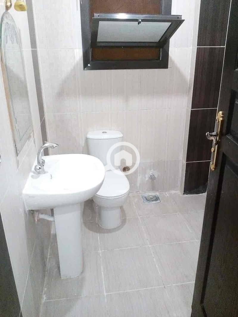 9 22119021-a870-47a0-979f-713f725d212b. jpg