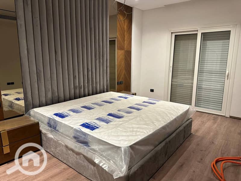 14 photo_6050691270696440561_y. jpg