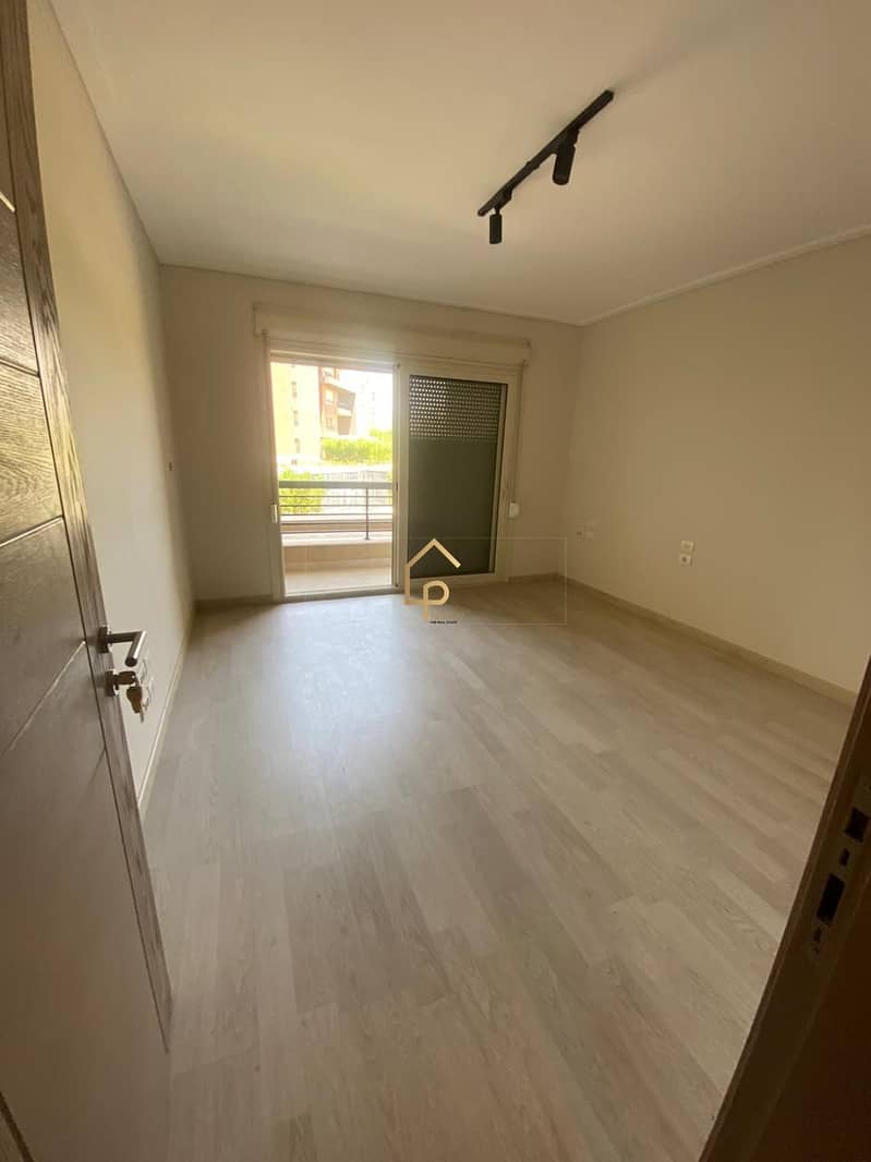 3 WhatsApp Image 2025-09-21 at 1.06. 25 PM (1). jpeg