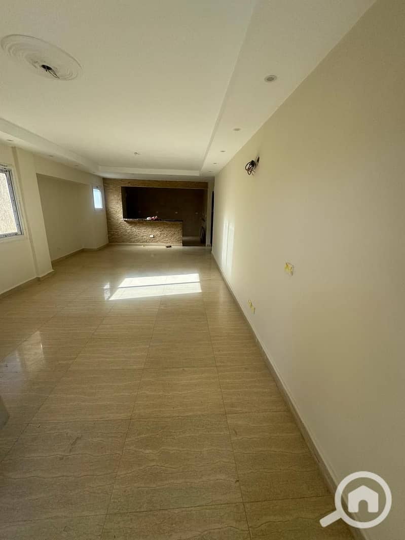 4 c642106f-1168-4496-975c-8bbd3acb89b3. jpeg