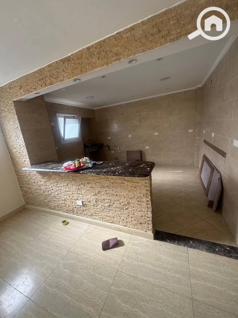 6 7bde687f-99f0-403e-b973-fe509191825c. jpeg