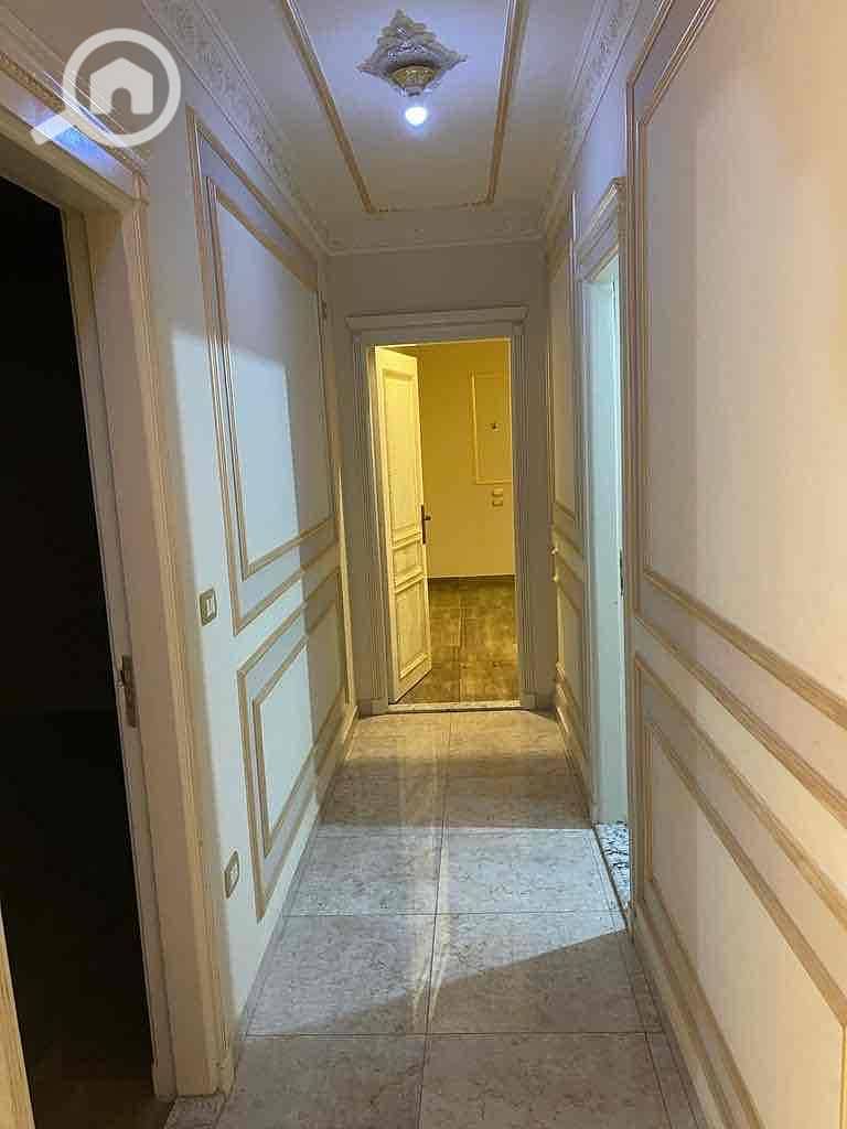 7 e2019218-4a7f-43d6-8b4e-77fa5020f158. jpg