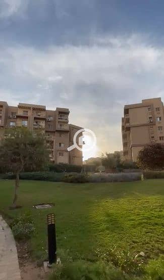 9 Screenshot_1-2-2026_143656_web. whatsapp. com. jpeg