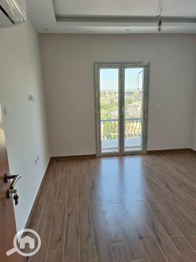 8 WhatsApp Image 2026-01-14 at 21.53. 31. jpeg