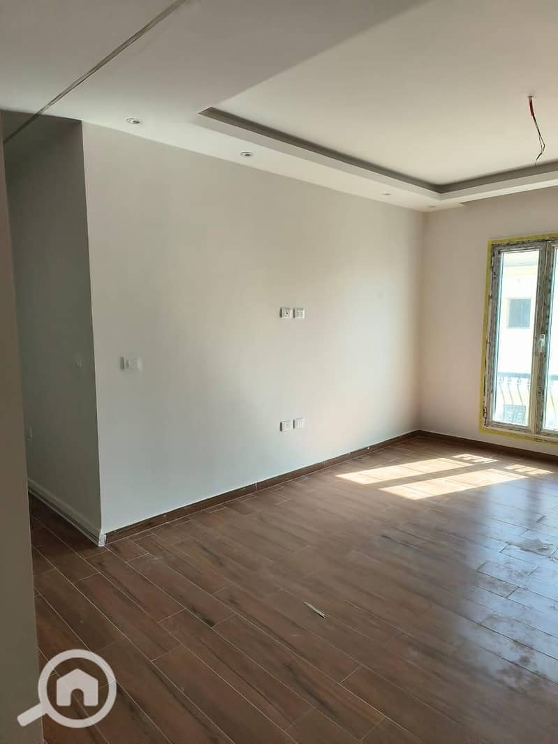 11 WhatsApp Image 2026-01-14 at 21.53. 37. jpeg