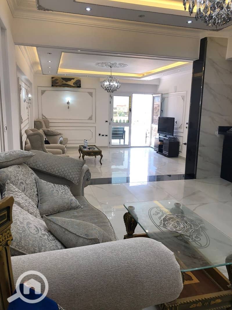 2 22089afb-51cd-4e6e-bc2f-ff4200937ffe. jpeg