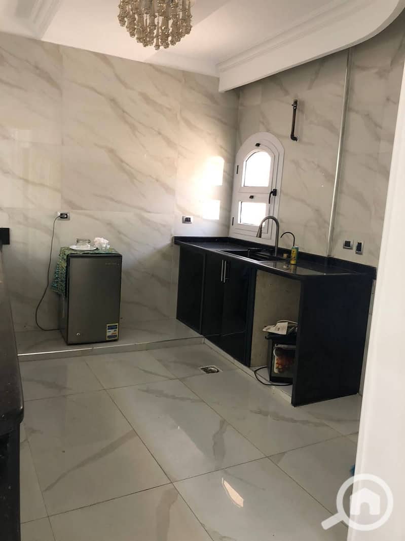 19 ab63533b-280f-45a4-a488-29c3df2a2337. jpeg