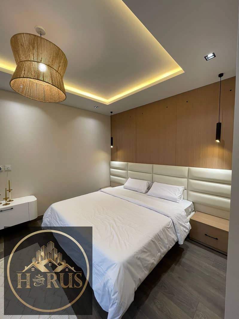 7 01b3ea03-c674-443f-9a2f-7acbde80b8aa. jpg