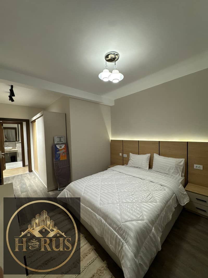 11 9effe1f1-8e3e-4064-a443-6b1d82b7b262. jpg