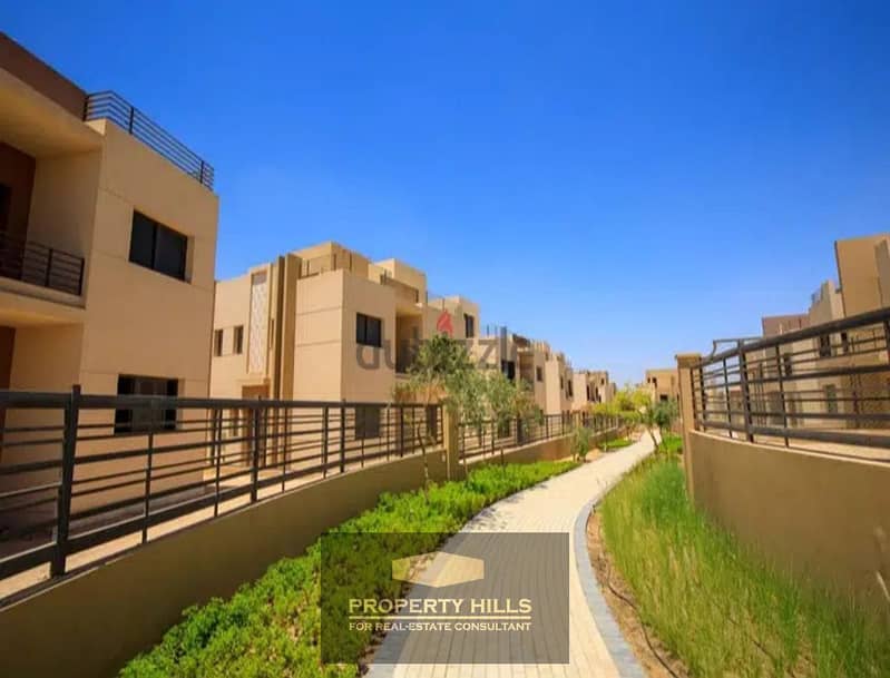 14 77664087-800x600. jpg