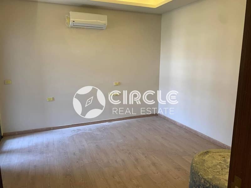 8 WhatsApp Image 2026-02-01 at 12.14. 40. jpeg